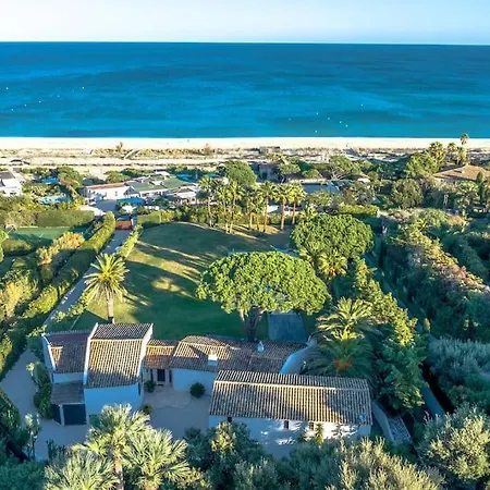 ホテル Incroyable Villa, Bord De Mer, Piscine, Climatisee サントロペ