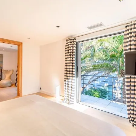 Incroyable Villa, Bord De Mer, Piscine, Climatisee فندق