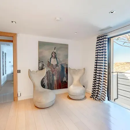 Incroyable Villa, Bord De Mer, Piscine, Climatisee فندق سان تروبيه