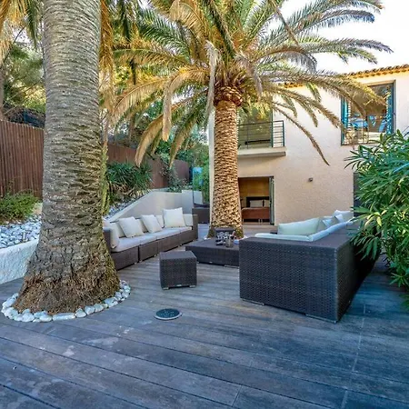 فندق Incroyable Villa, Bord De Mer, Piscine, Climatisee سان تروبيه